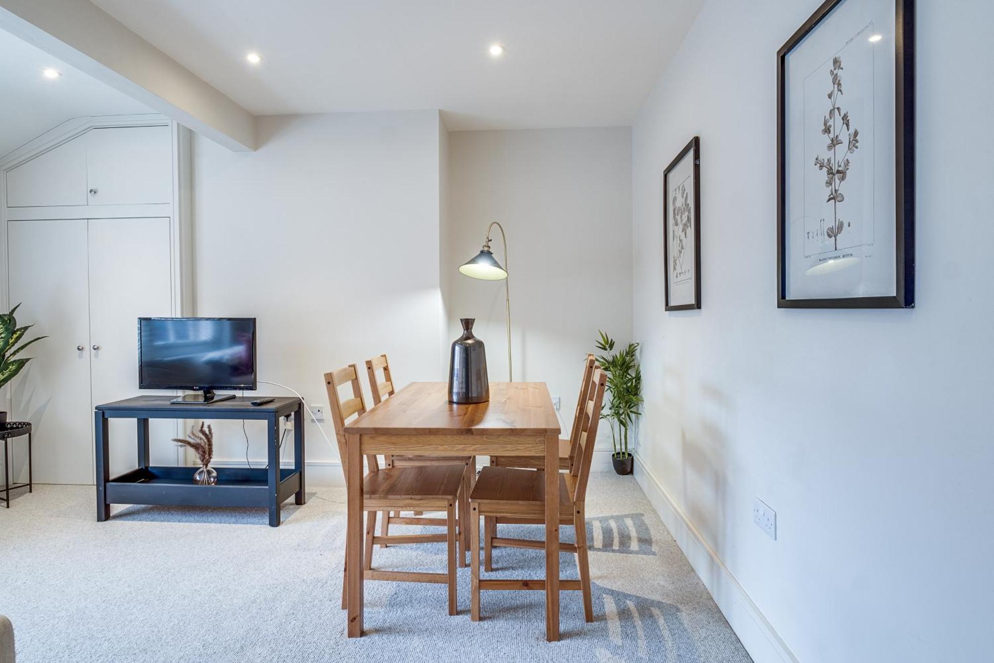 Osbourne House Pink 2 Bed, 2 And Half Bath Leilighet Birmingham Eksteriør bilde