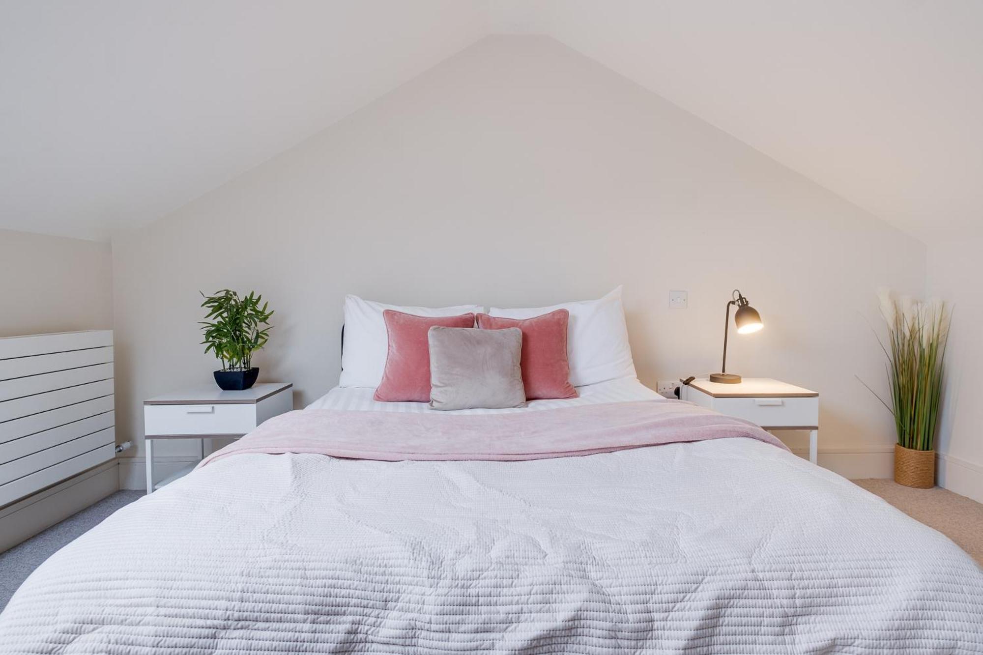 Osbourne House Pink 2 Bed, 2 And Half Bath Leilighet Birmingham Eksteriør bilde