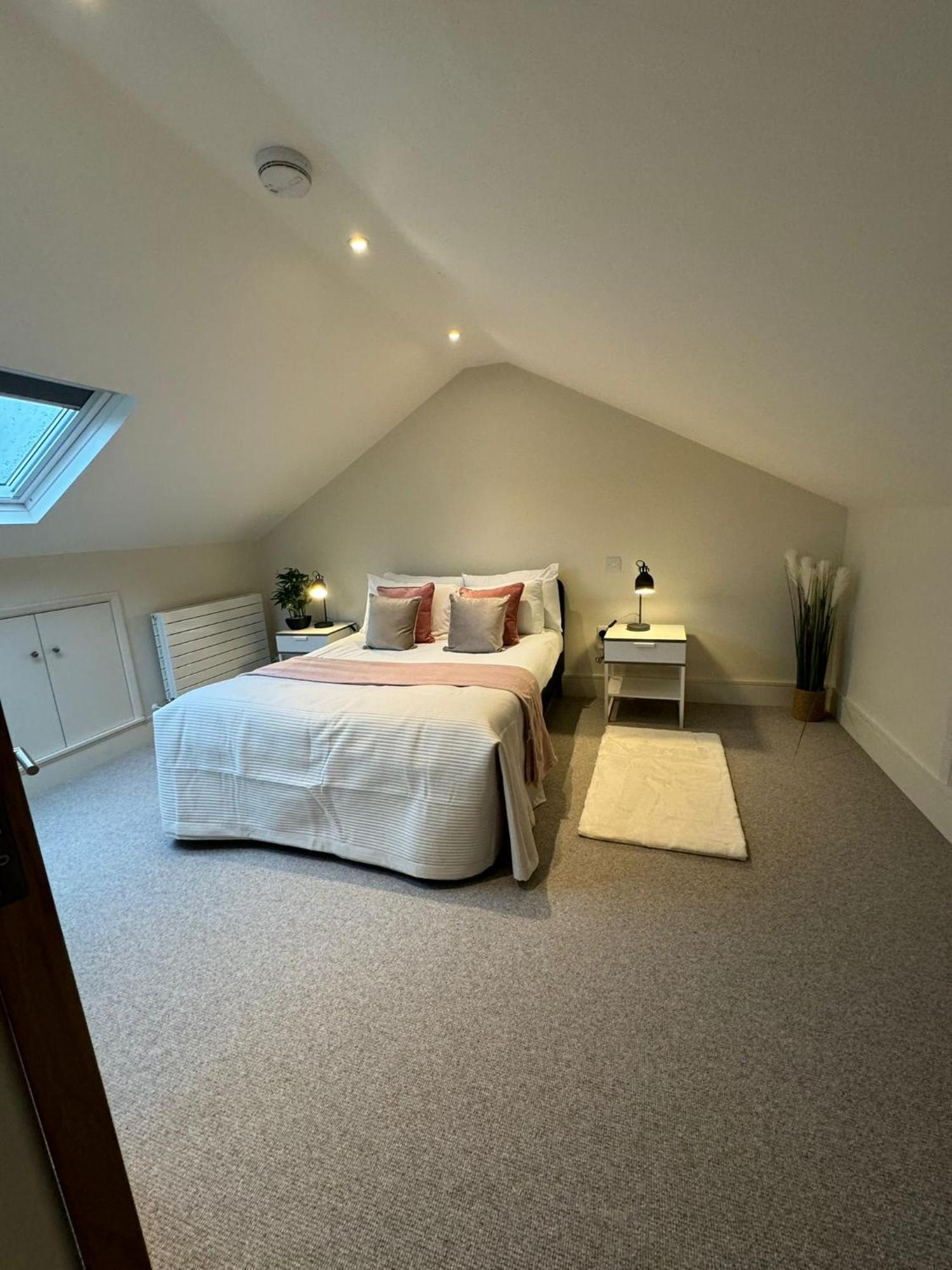 Osbourne House Pink 2 Bed, 2 And Half Bath Leilighet Birmingham Eksteriør bilde