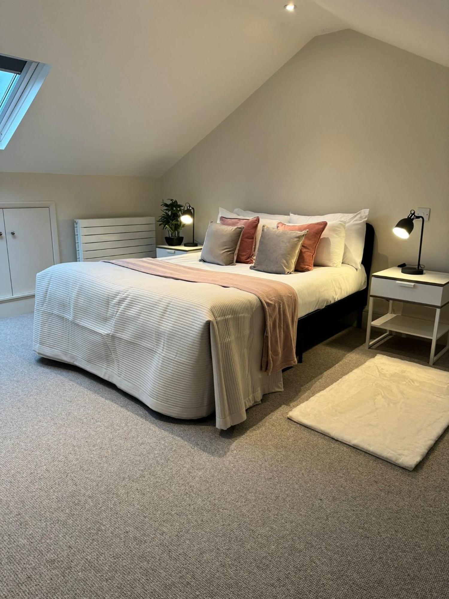 Osbourne House Pink 2 Bed, 2 And Half Bath Leilighet Birmingham Eksteriør bilde