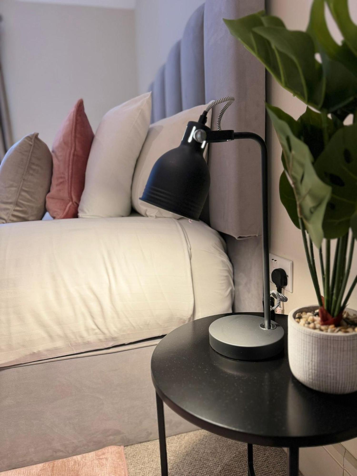 Osbourne House Pink 2 Bed, 2 And Half Bath Leilighet Birmingham Eksteriør bilde